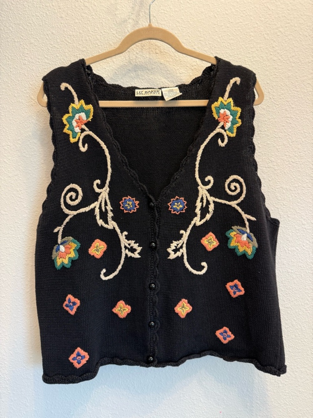 Vintage Liz Baker Essentials Embroidered Sweater Vest – Size Large